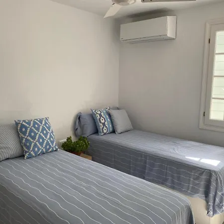 Es Tatil Evi Sant Lluis